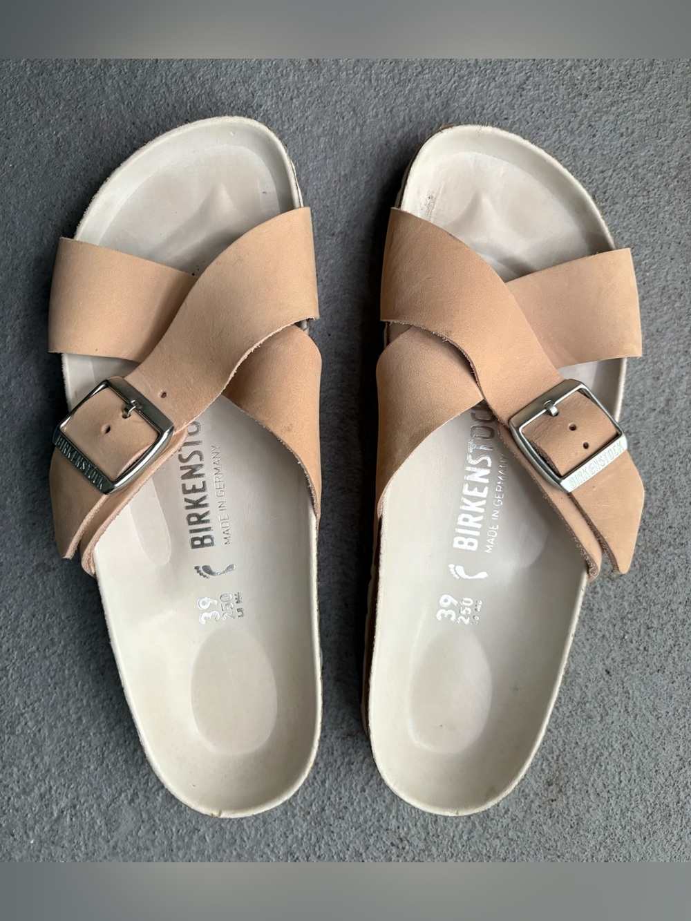 Birkenstock Siena Big Buckle slides w/ leather footbed🔥39 narrow
